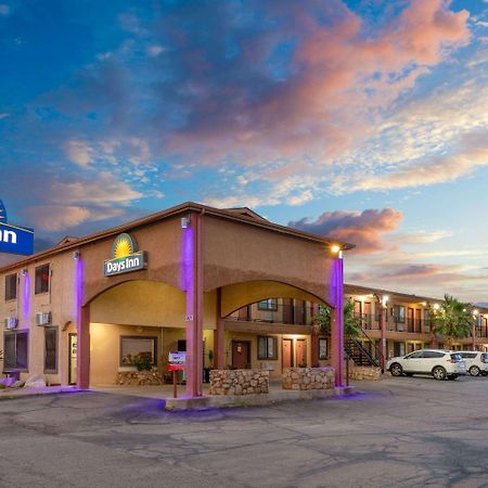 Days Inn By Wyndham Alamogordo White Sands Esterno foto