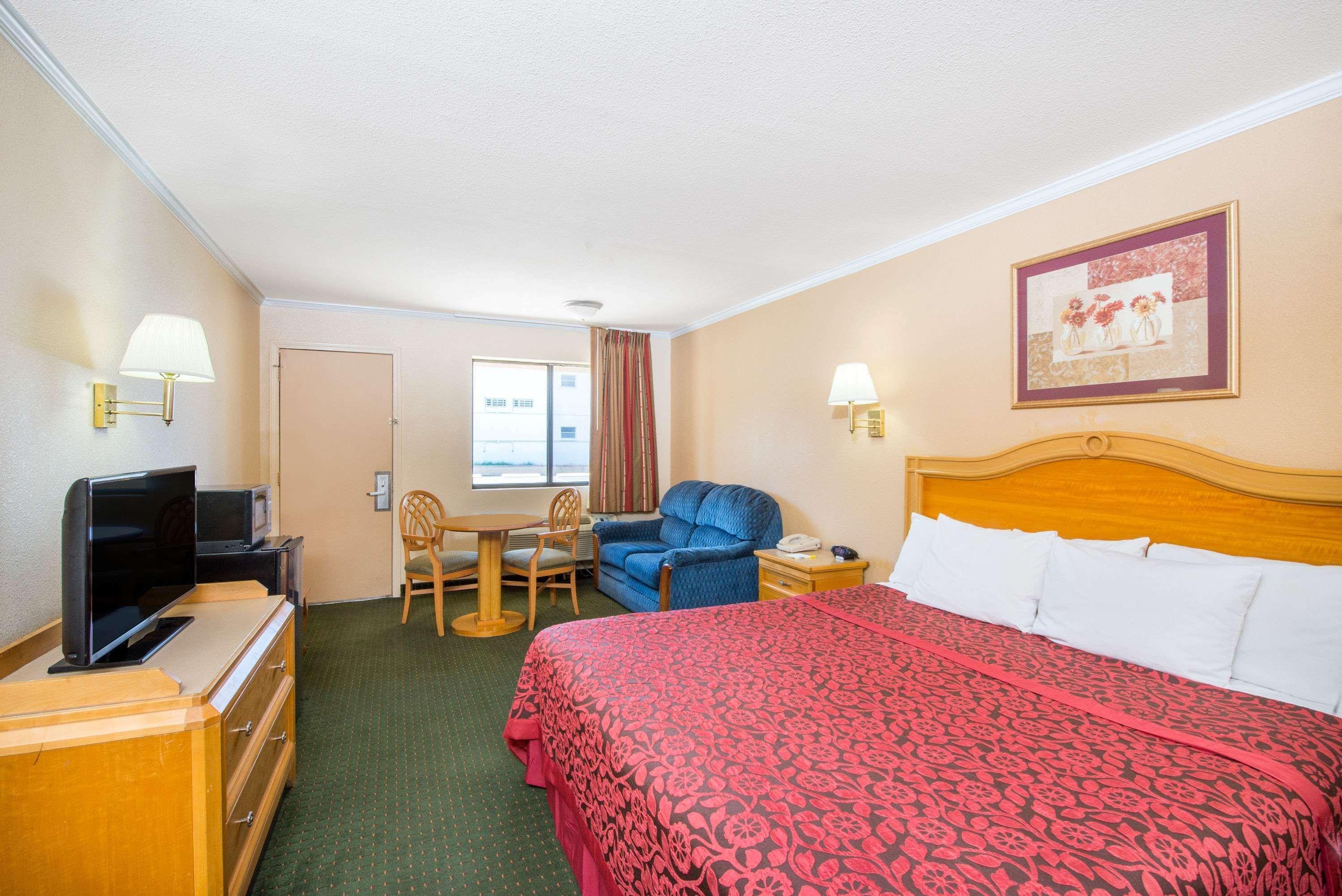 Days Inn By Wyndham Alamogordo White Sands Esterno foto