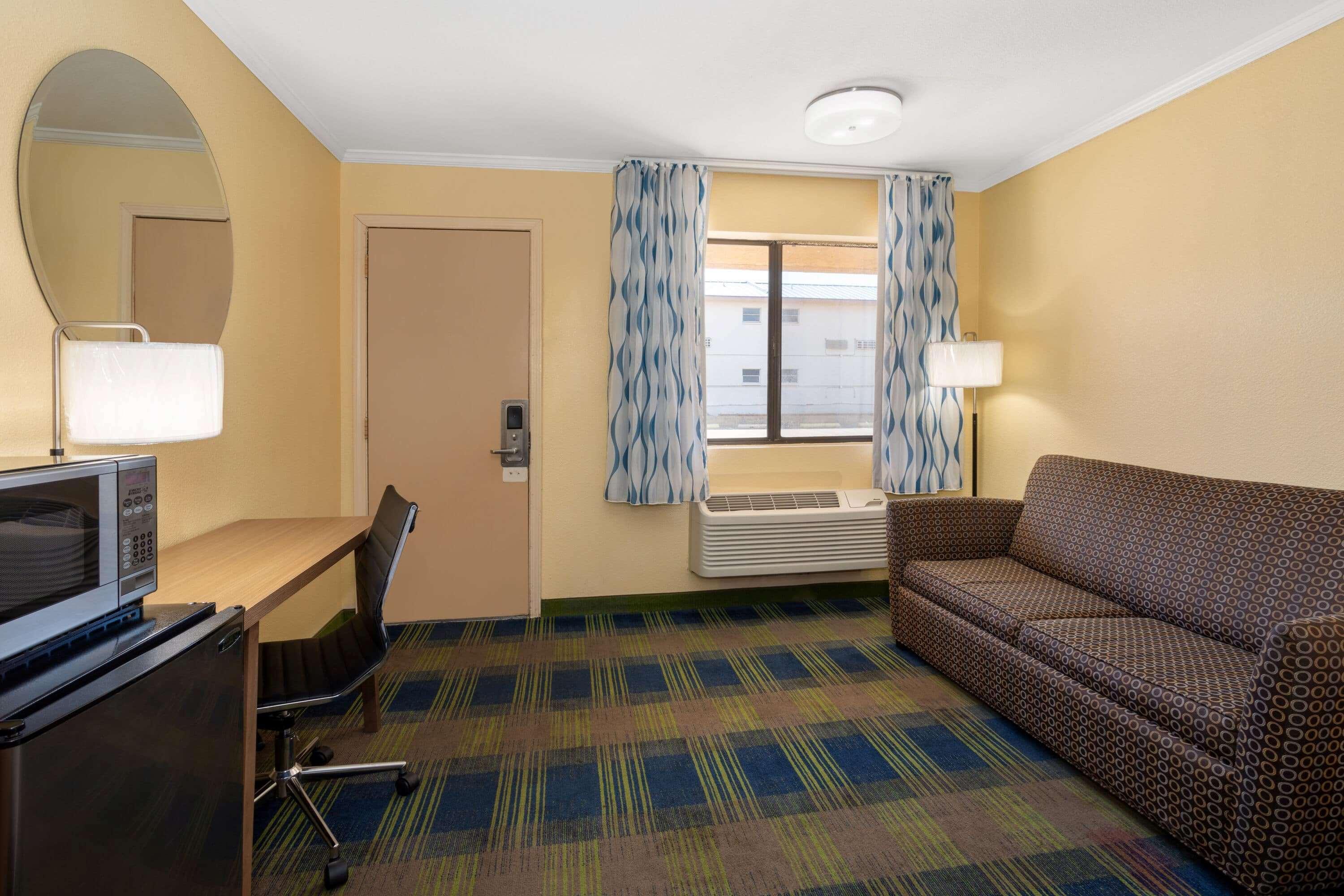 Days Inn By Wyndham Alamogordo White Sands Esterno foto